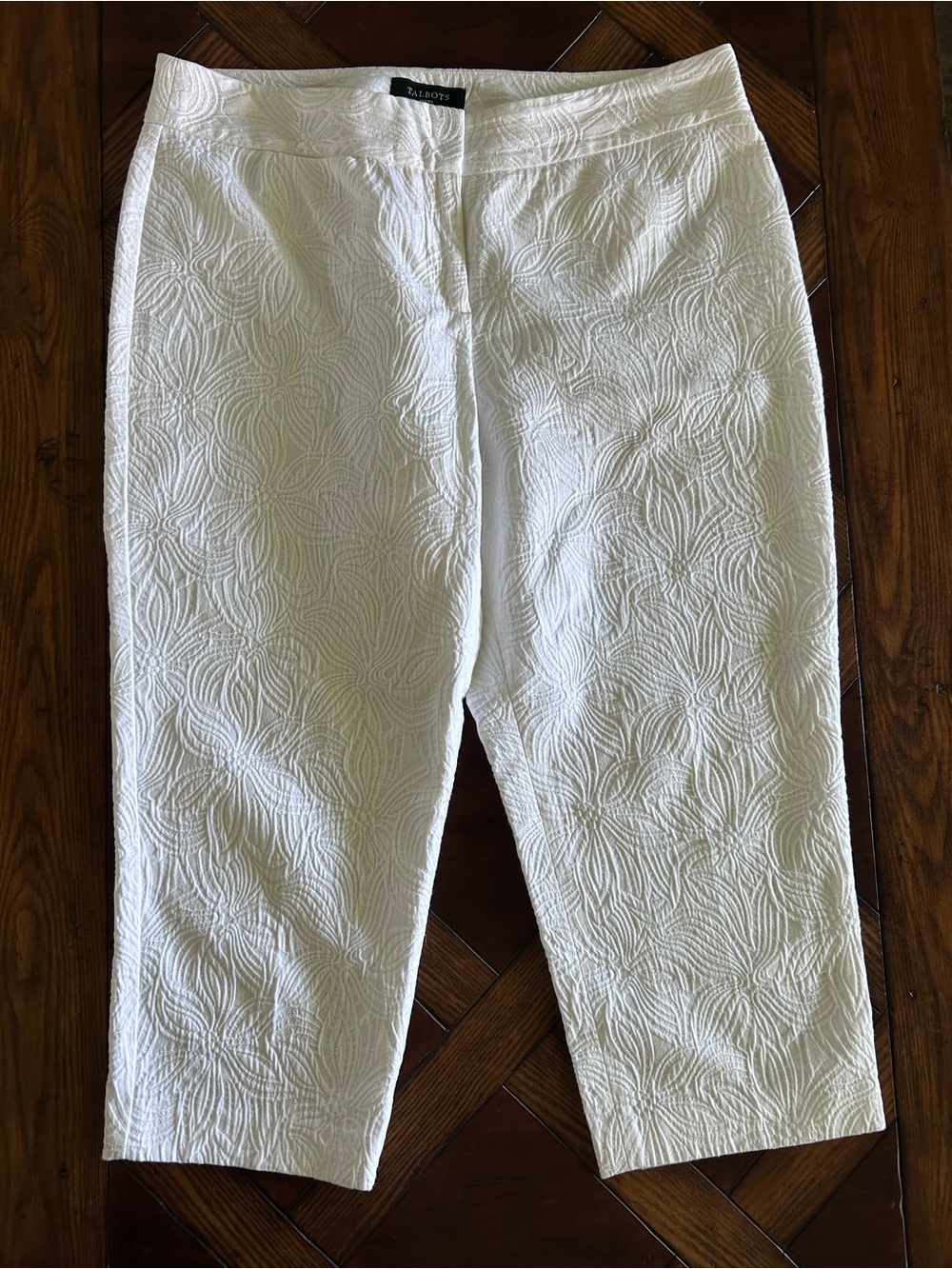 Talbots White raised Floral Textured Crop Pants Sz 14 P Curvy High rise